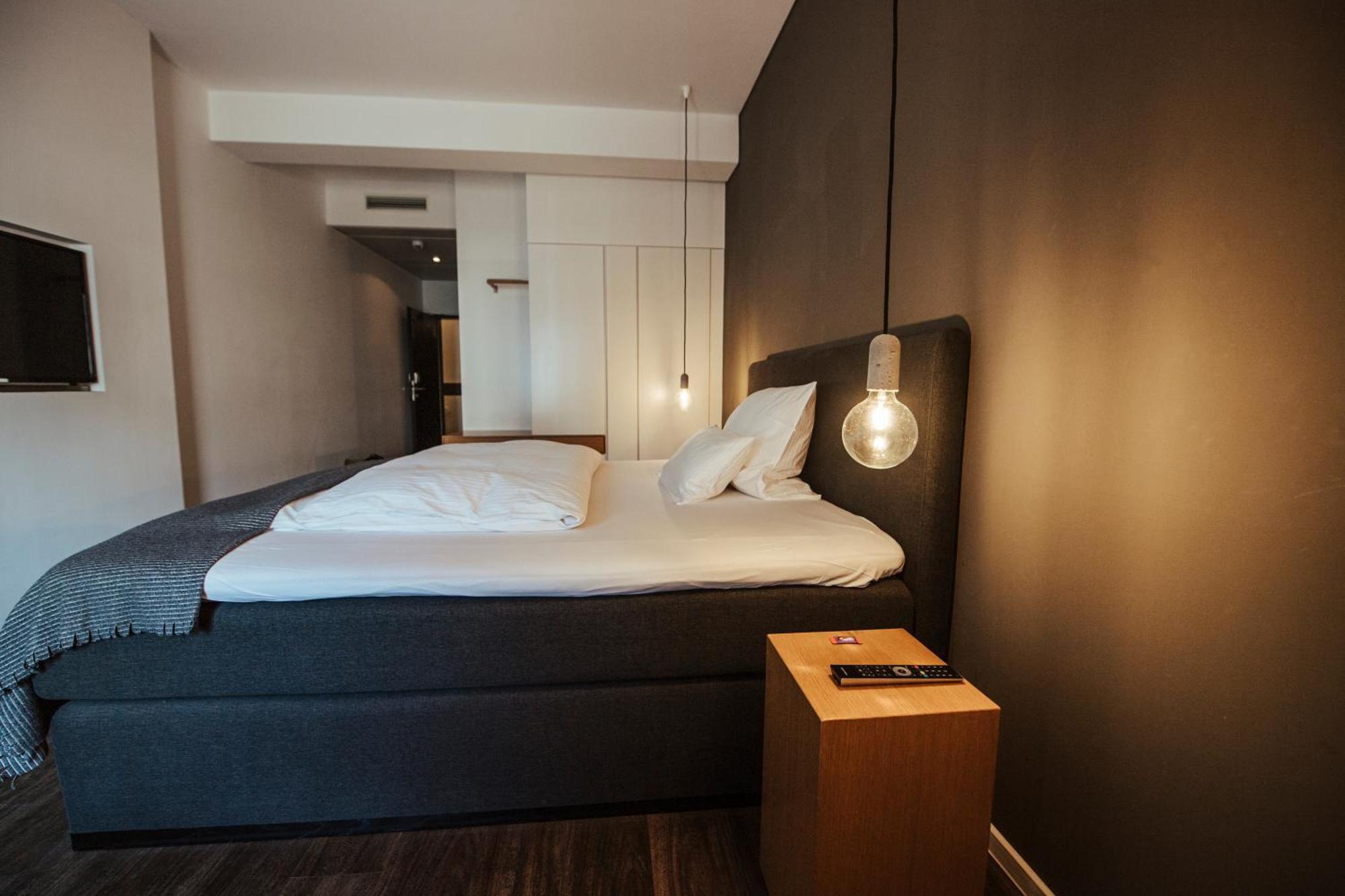 Hotel Lindenhof Erkelenz Bagian luar foto