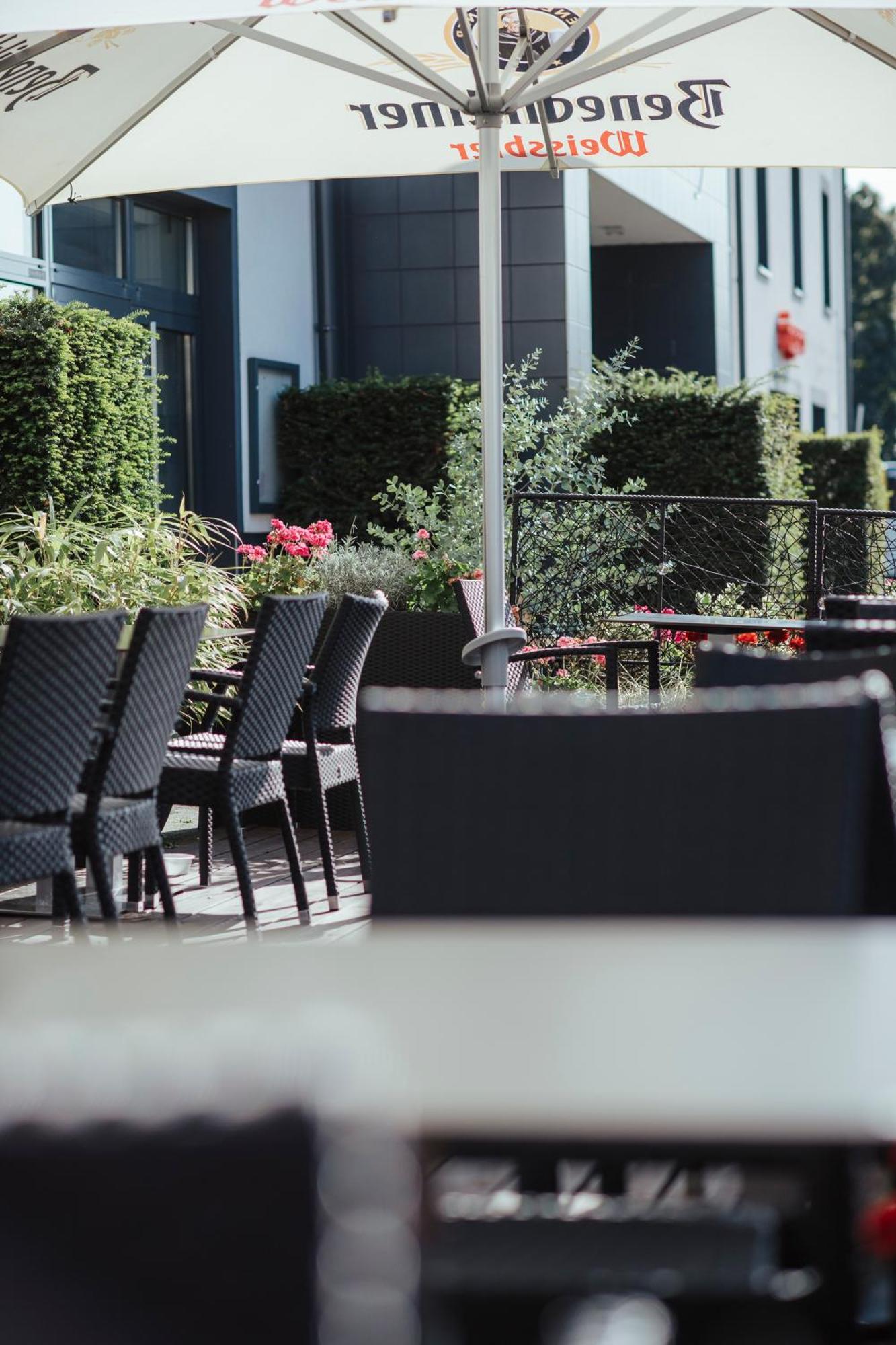 Hotel Lindenhof Erkelenz Bagian luar foto