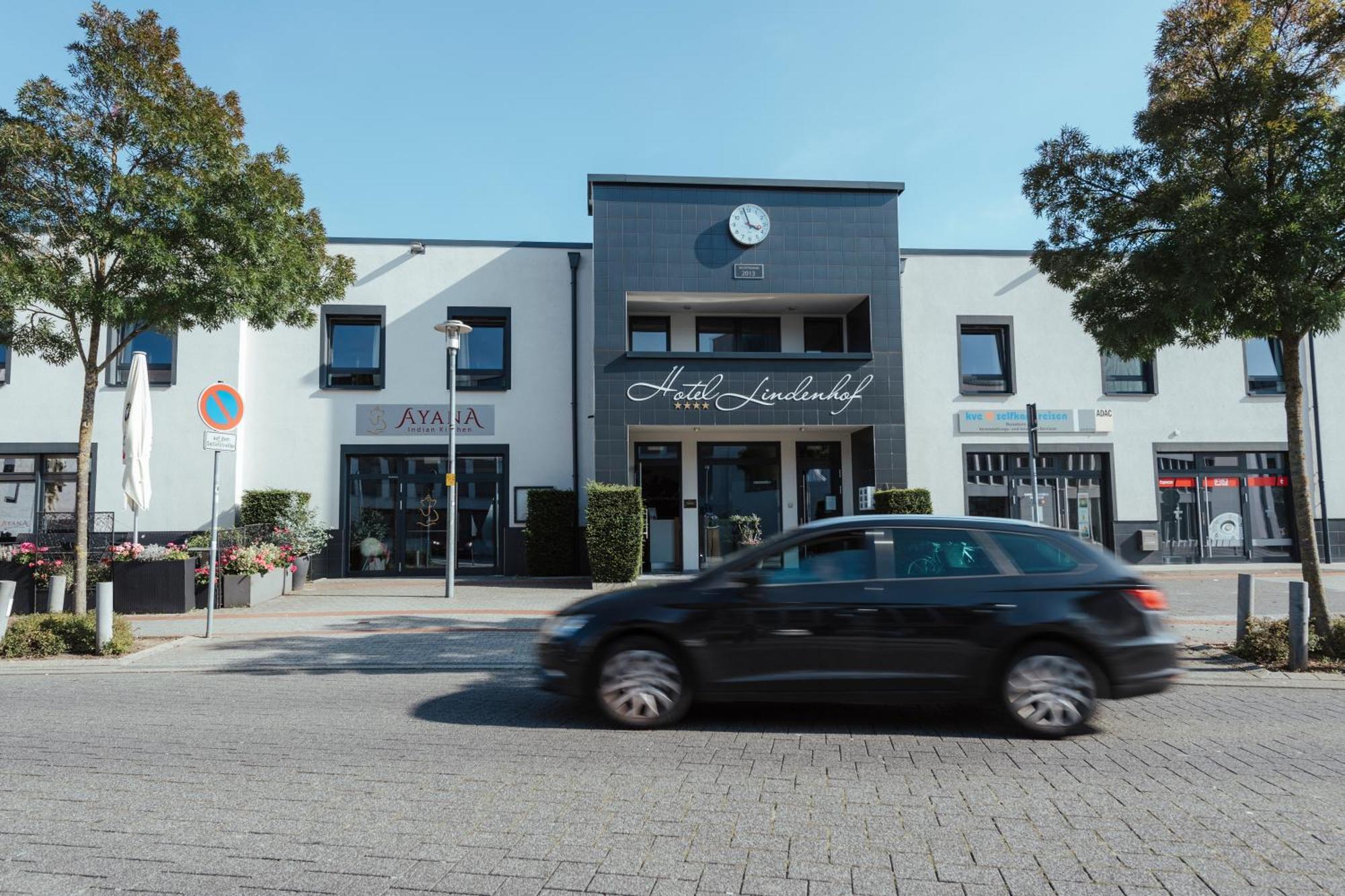 Hotel Lindenhof Erkelenz Bagian luar foto